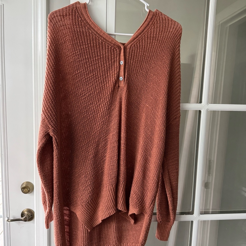 American eagle Women's Rust Sweater